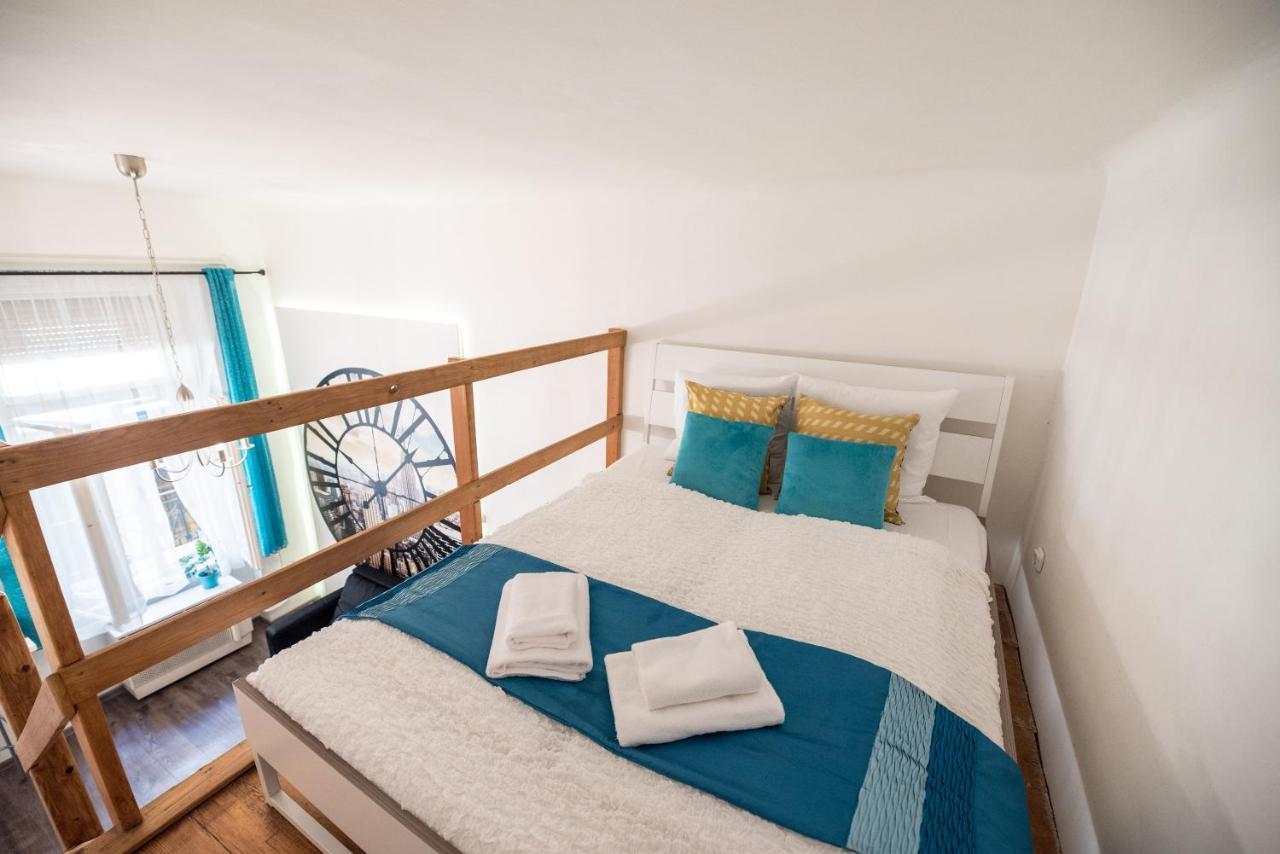 Central Quiet Studio B&b, Airport Connection Apartment *