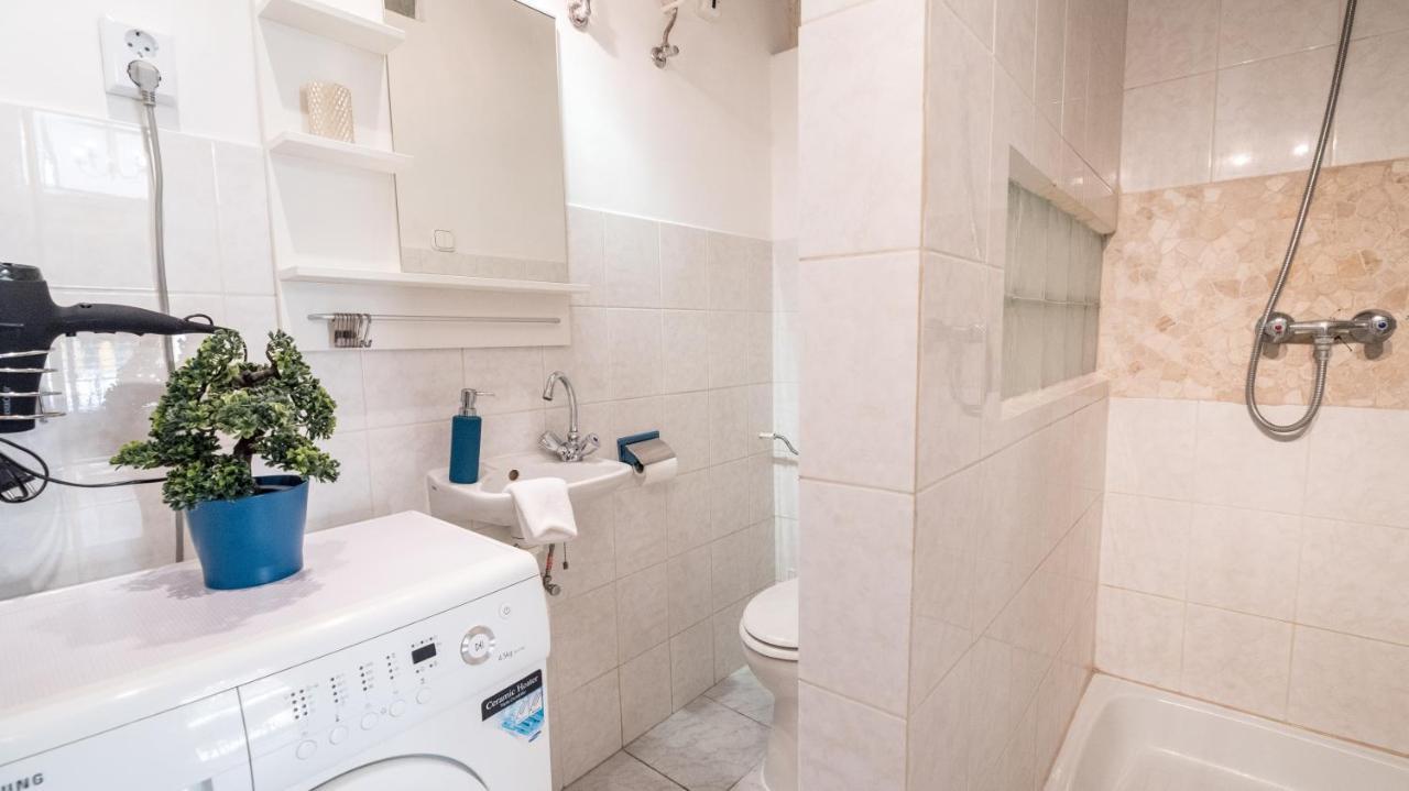 Central Quiet Studio B&b, Airport Connection Budapešť
